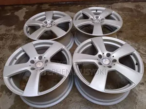 Mercedes Benz W203 18inch Wheels