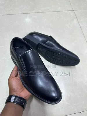 Original Quality Leather Casual Men Wetlook Rubber Sole Official Shoe