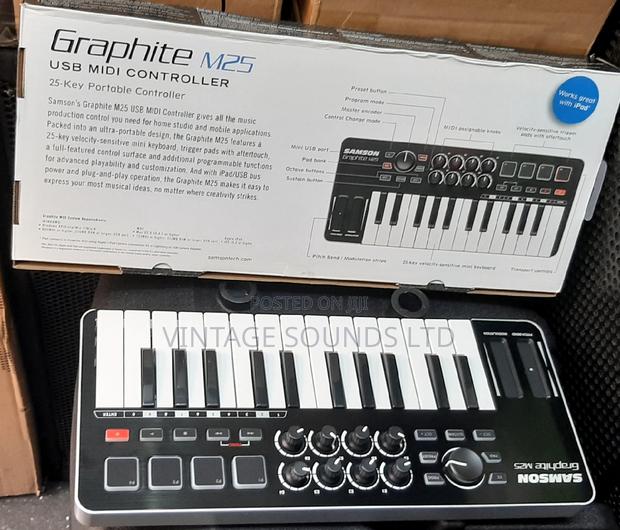Graphite M25 Usb Midi Controller Studio Keyboard - main view