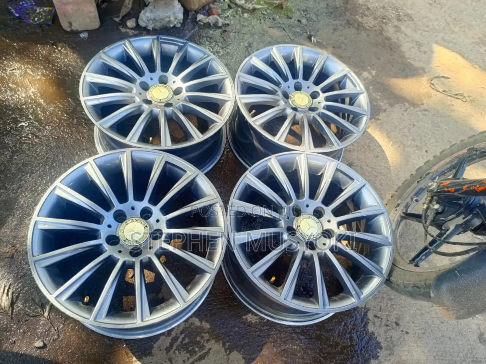 Mercedes Benz C200 Size 18inch Rims