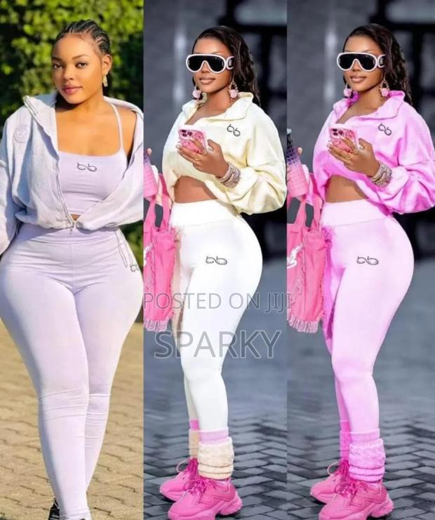 2 Piece's Ladies - thumbnail 2