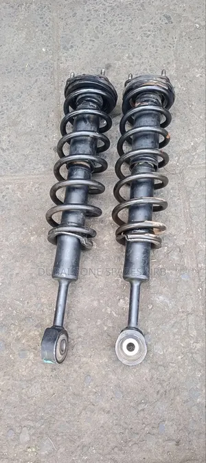 Shocks Complete Land Cruiser V8.