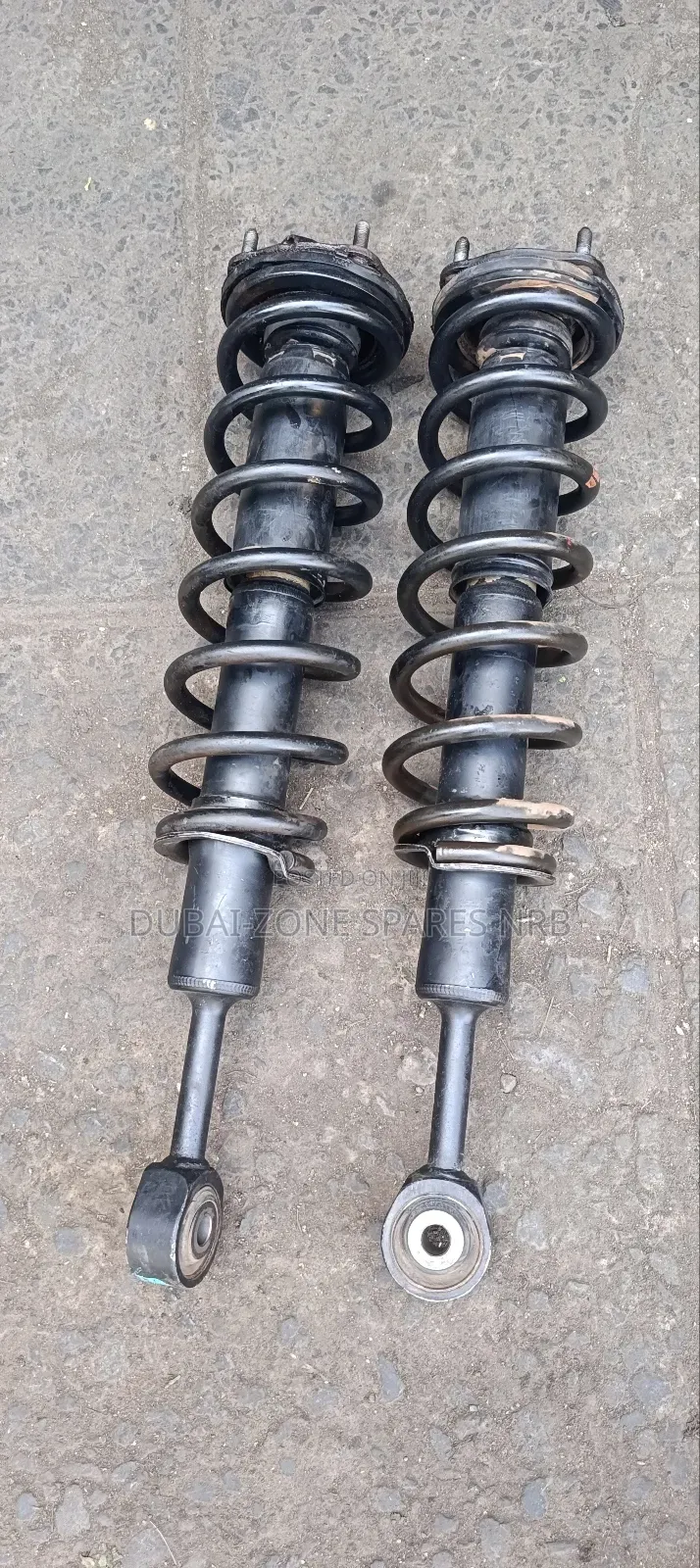 Shocks Complete Land Cruiser V8.