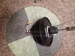 Brake Booster and Master Cylinder Subaru Sg5