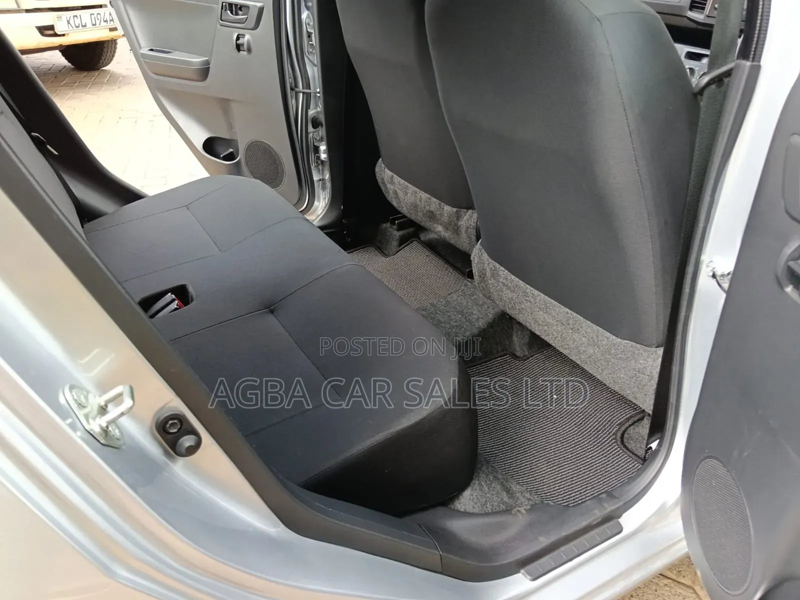 Daihatsu Mira 2018 Silver