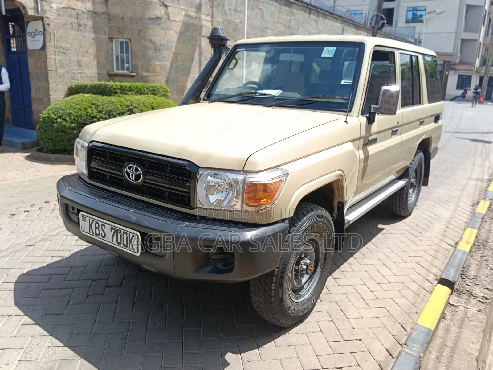Toyota Land Cruiser Prado 2012 Beige