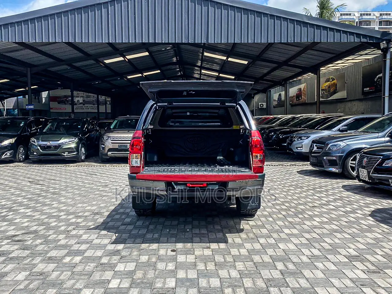 Toyota Hilux 2018 Red