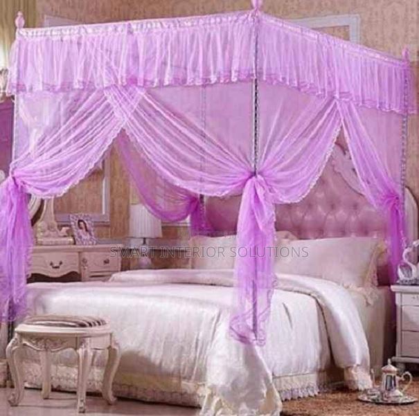 4 Stand Mounted Mosquito Net