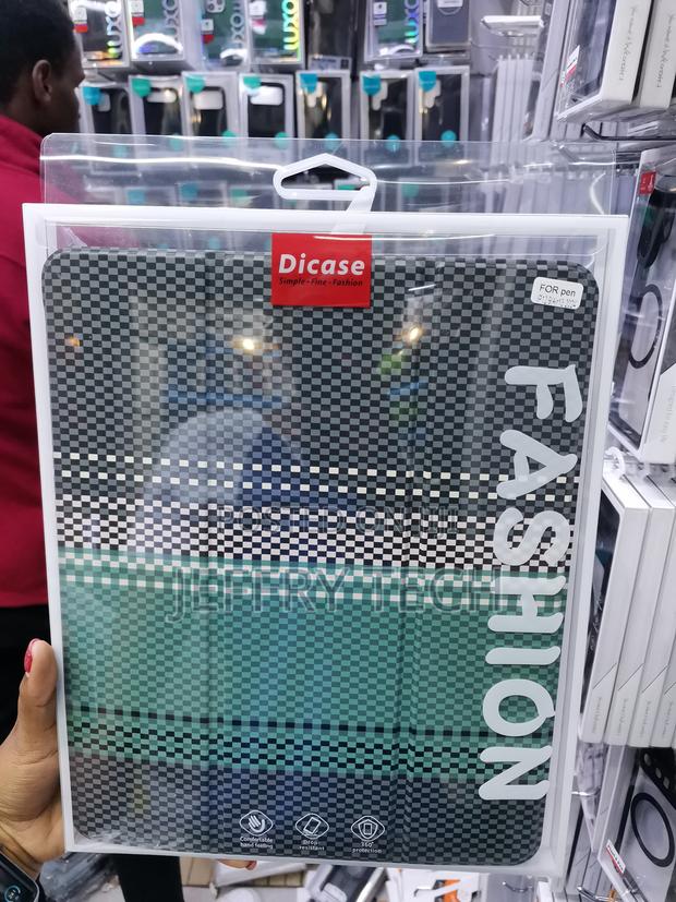 Xazer Carbon Fiber iPad Air 13 Inch iPad Pro 12.9 3rd Gen Smart Case - main view