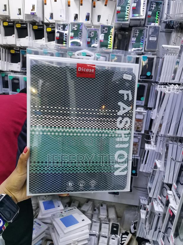 Xazer Carbon Fiber iPad Air 13 Inch iPad Pro 12.9 3rd Gen Smart Case - thumbnail 3