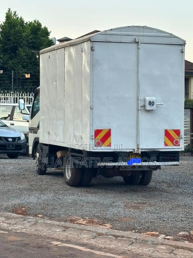 Mitsubishi Canter 2014 - thumbnail 7