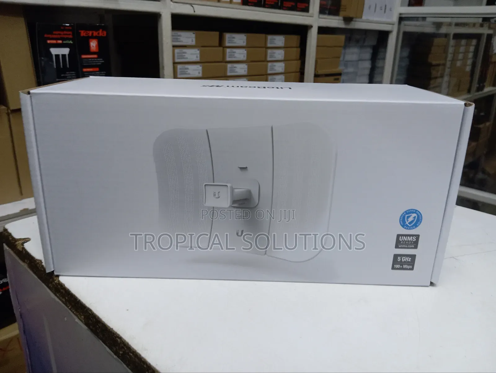 Ubiquiti Lite Beam M5 Lbe-M5-23 Available