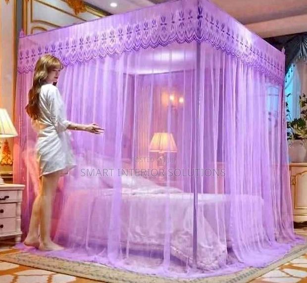 Elite-Guard 4-Stand Mosquito Net