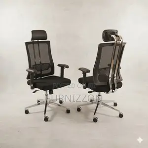 Ergonomic Swivel Chair With Mesh Back and Headrest