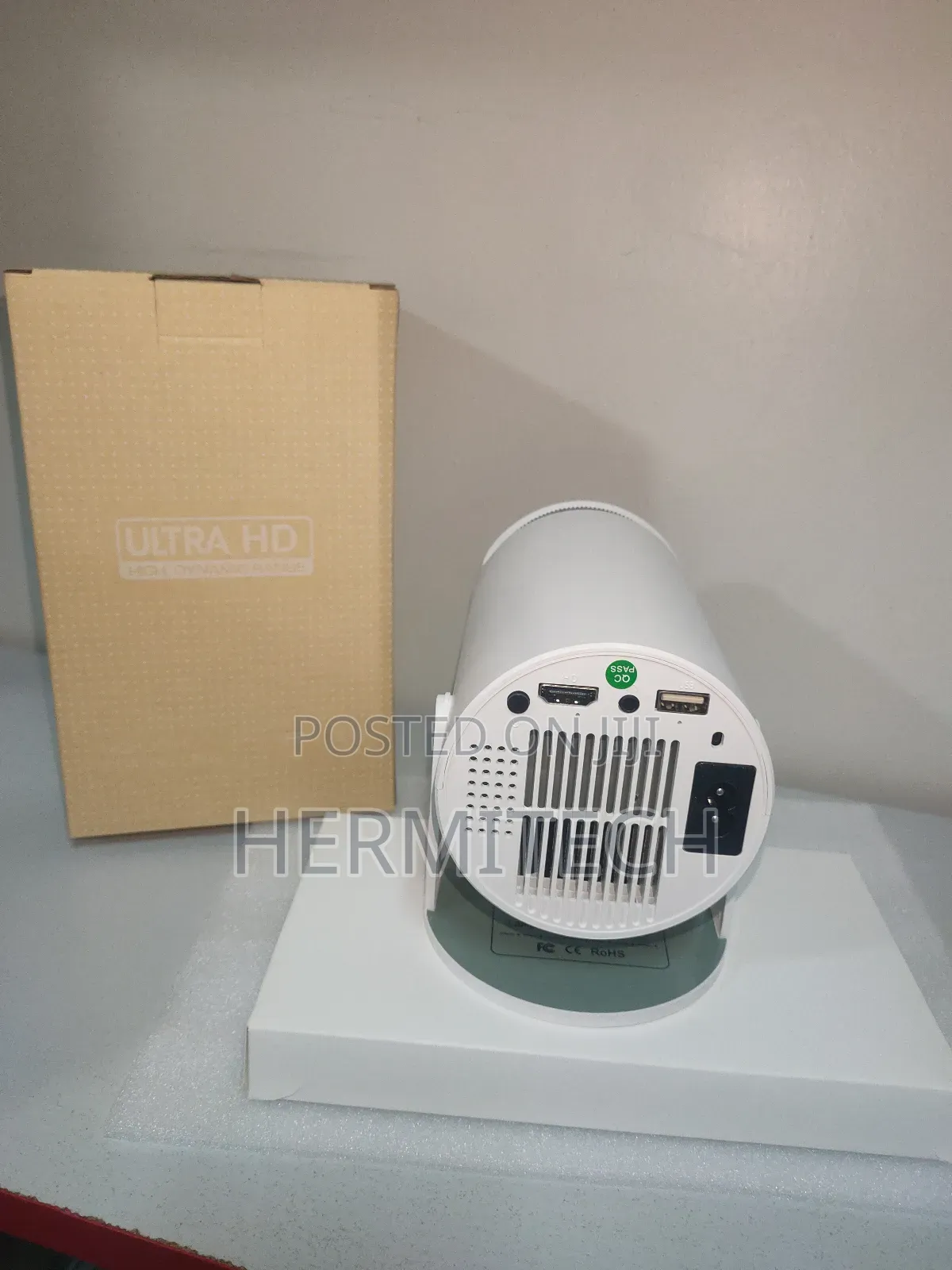 Ultra Hd Smart Android Resolution Hy300 Projector