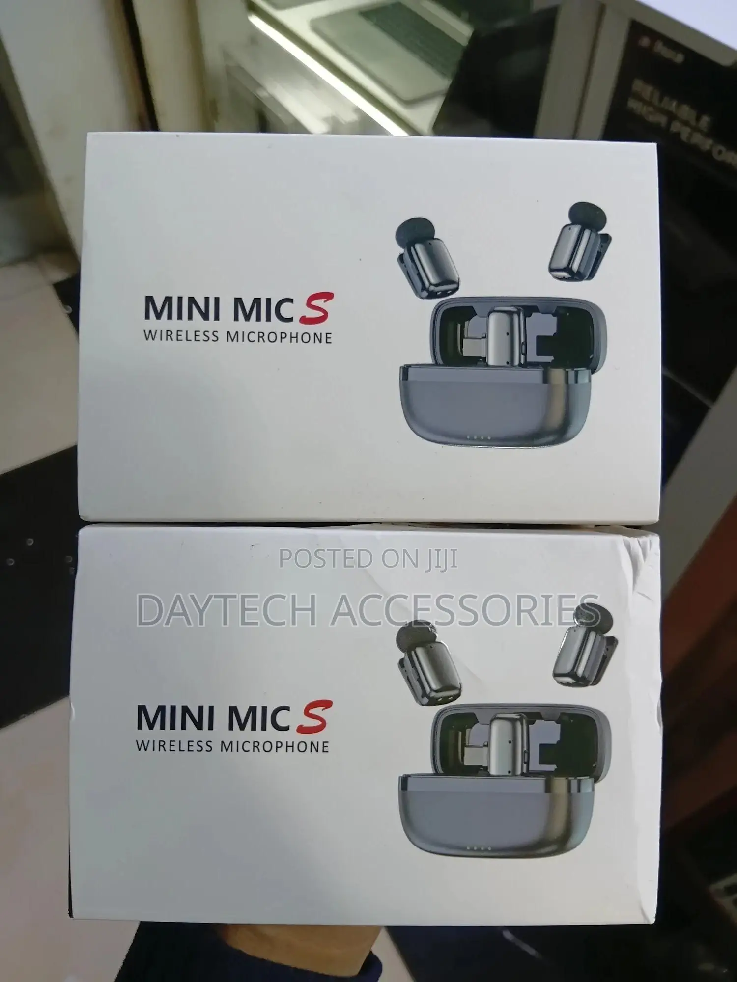 Haomuren M6 Mini Wireless Lavalier Microphone - Black