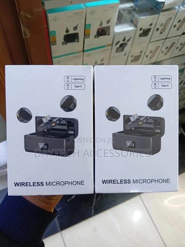 Wireless Lavalier Microphones With Charging Cases. - thumbnail 2