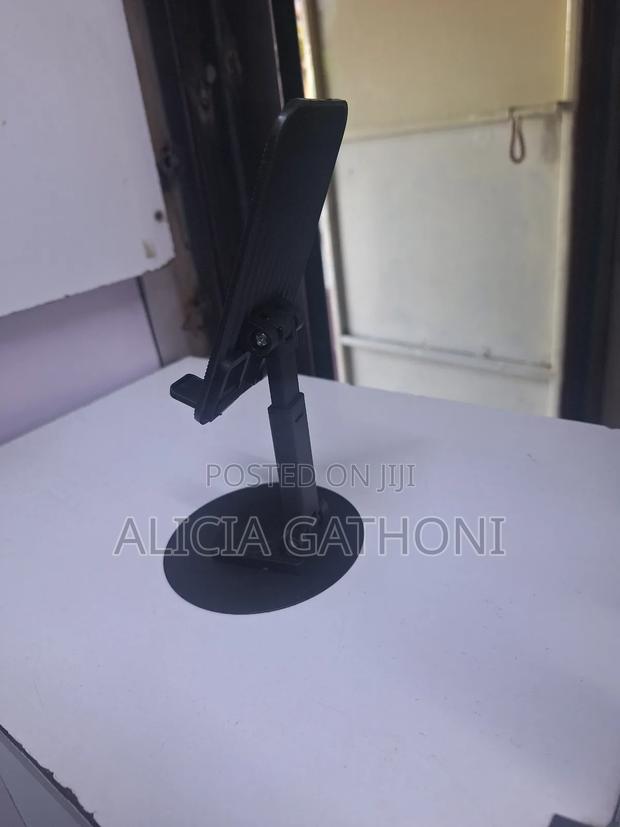 Desktop Rotating Phone Holder - thumbnail 2