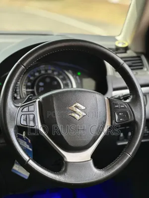 Suzuki Swift 2015 Red