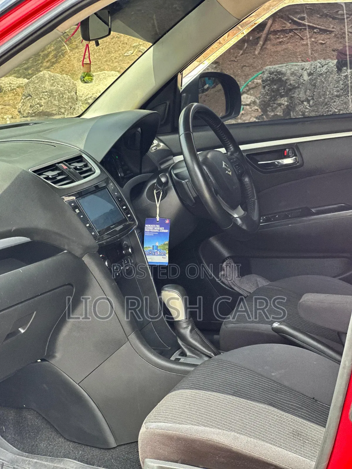 Suzuki Swift 2015 Red