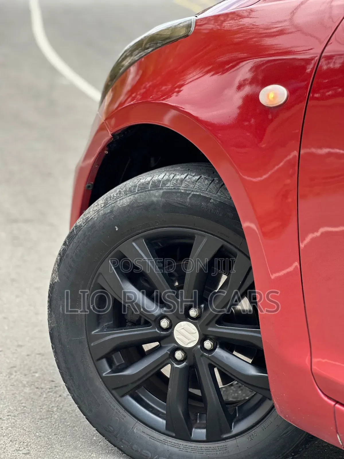 Suzuki Swift 2015 Red
