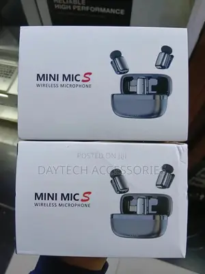 Haomuren M6 Mini Wireless Lavalier Microphone System.