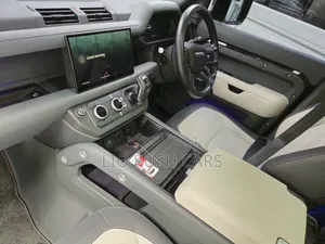 Land Rover Defender 2023 Black