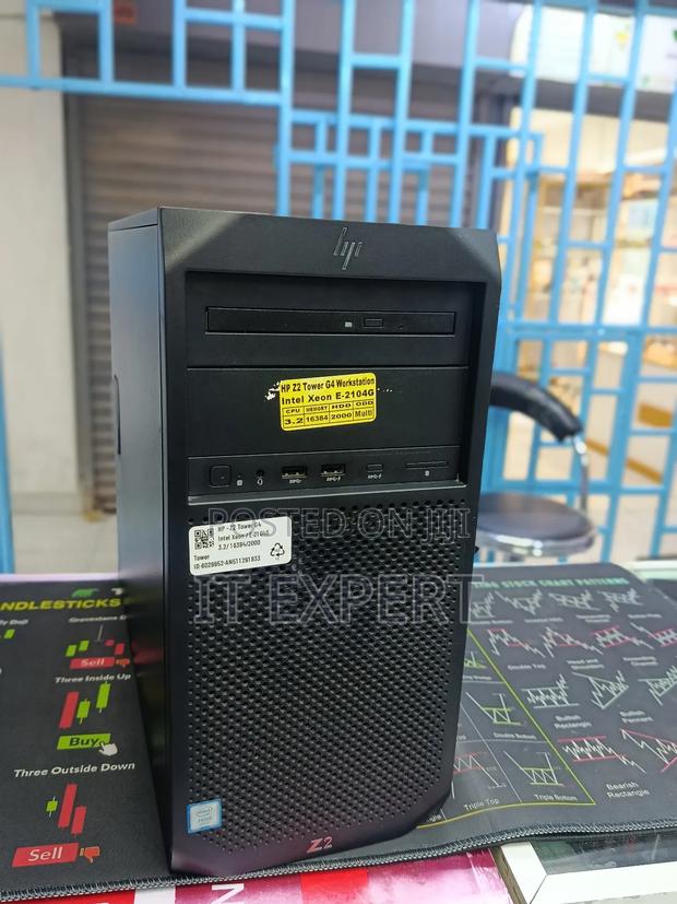 Desktop Computer HP Z2 G4 Tower 16GB Intel Xeon SSD 512GB - main view