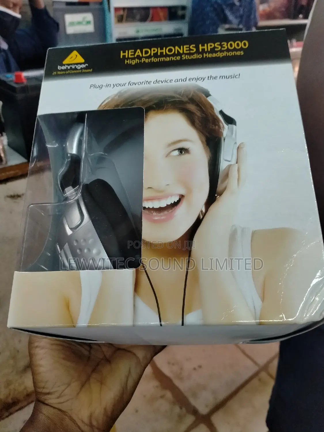 Berhinger Headphones