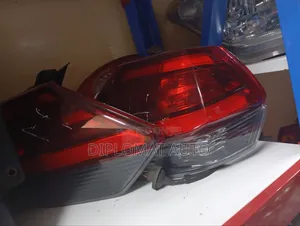 X-Trail Nt32 Backlights