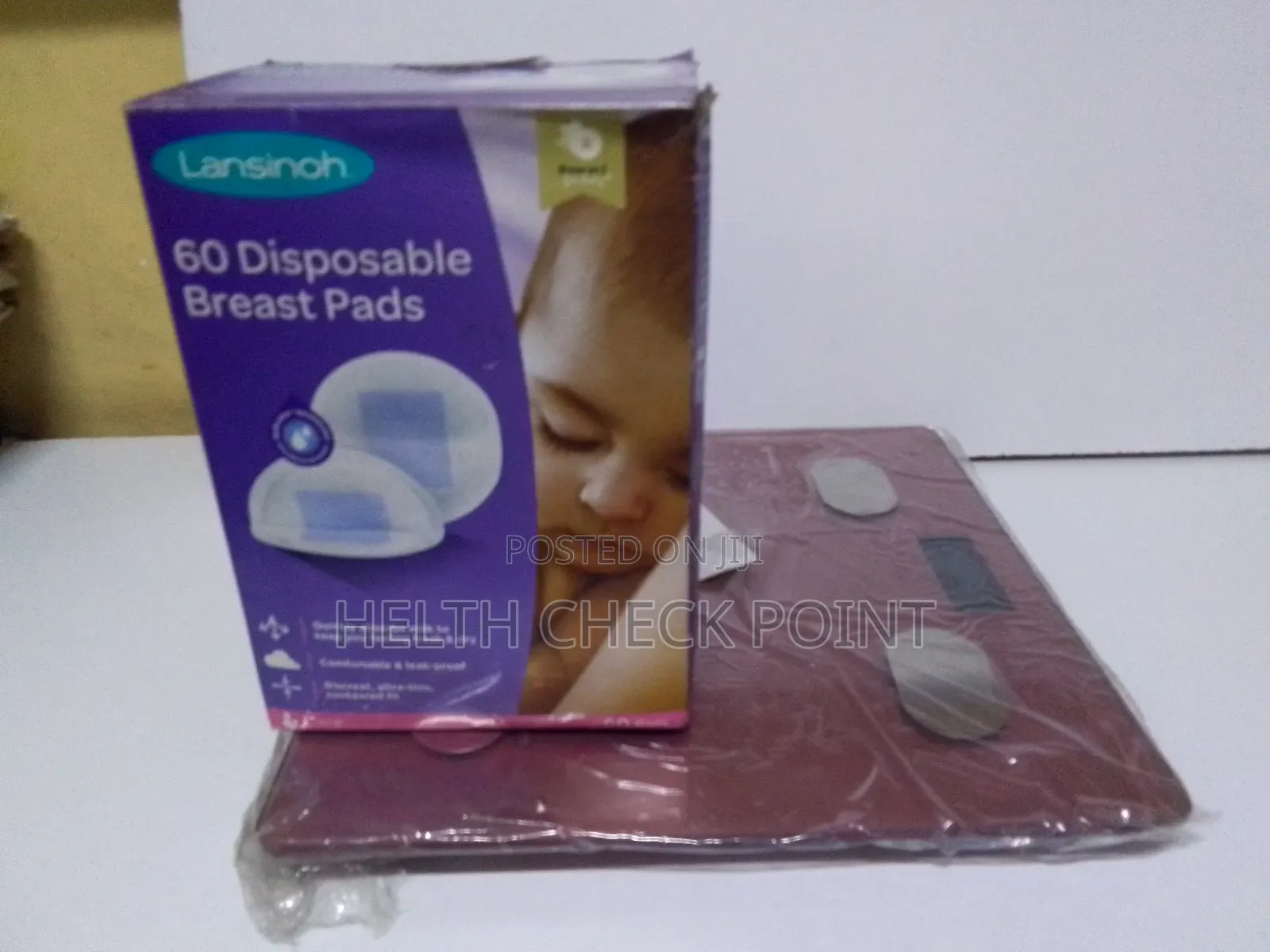 Lansinoh - 60 Disposable Breast Pads.
