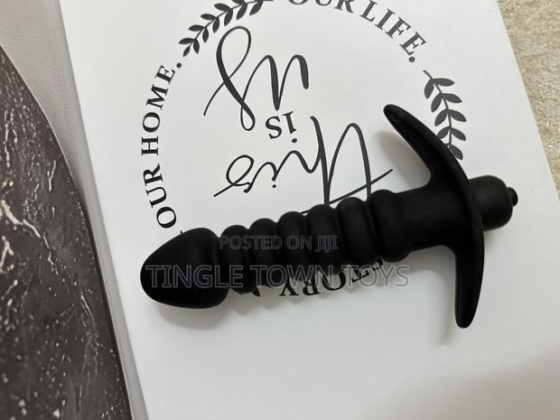 Vibrating Anal Massager - thumbnail 3