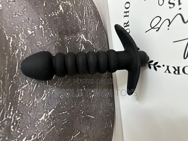 Vibrating Anal Massager - thumbnail 2