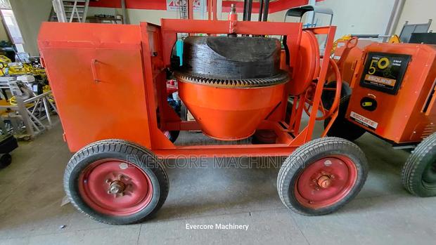 High Quality Diesel Concrete Mixer Indian Make.