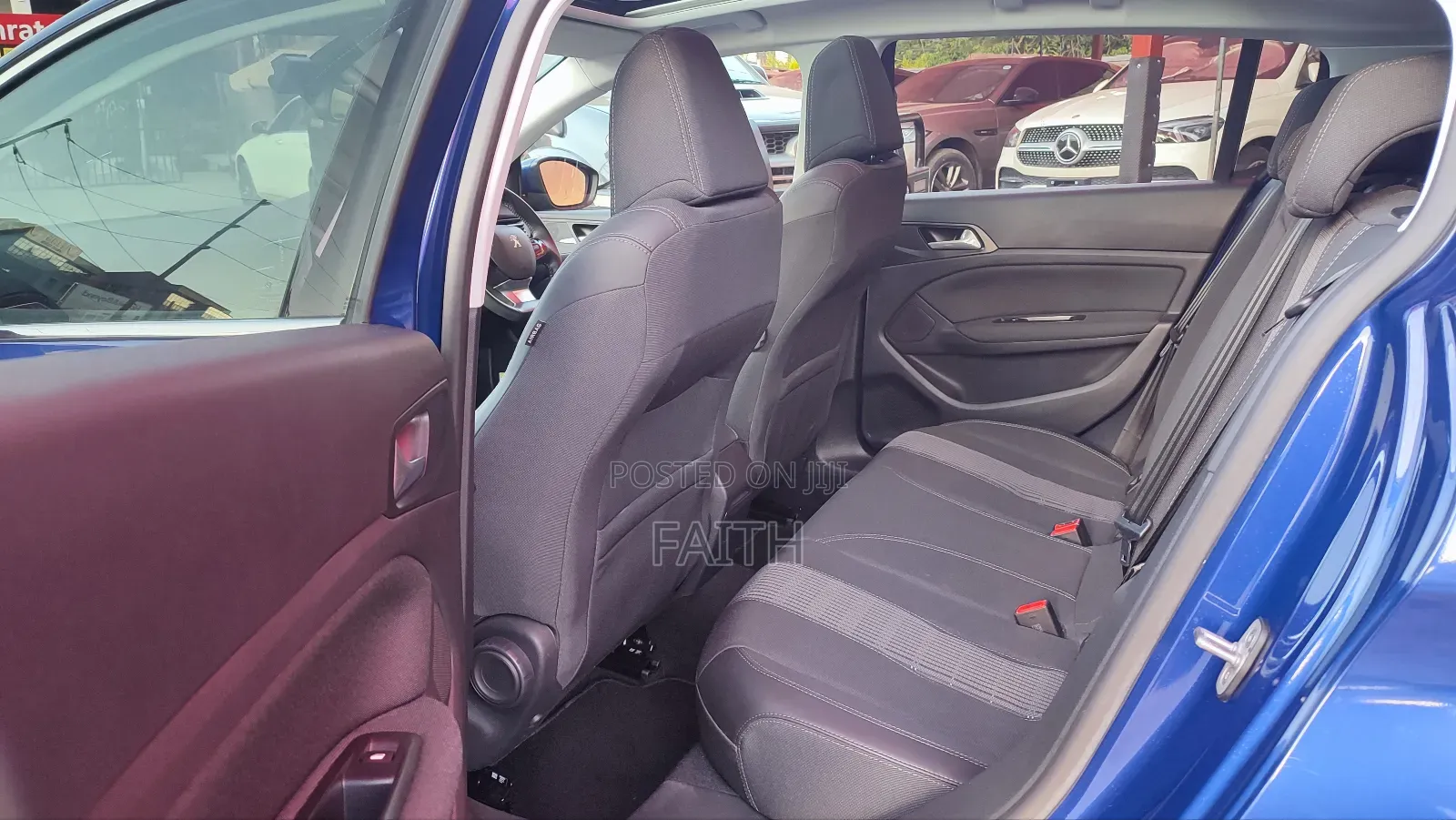 Peugeot 308 2018 Blue