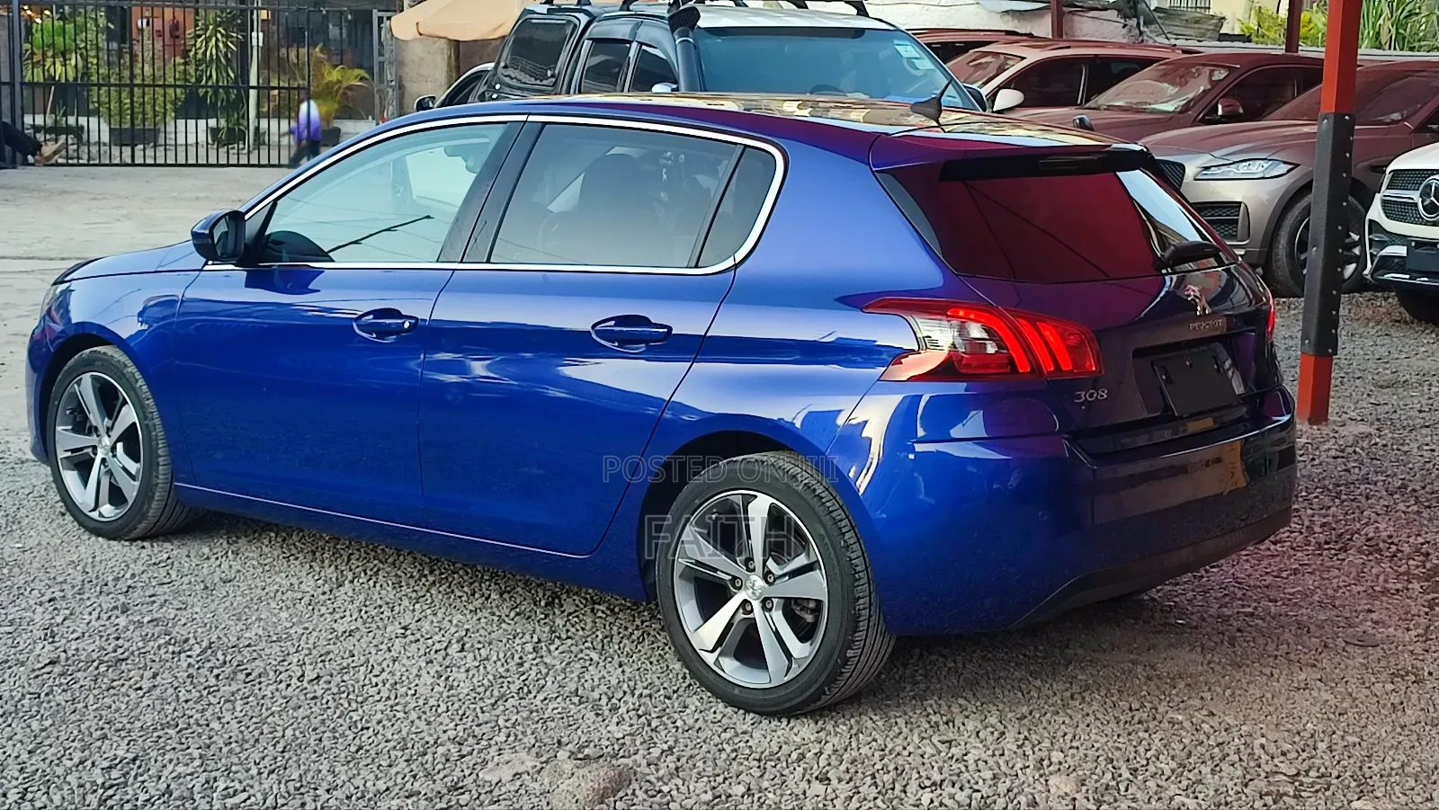 Peugeot 308 2018 Blue