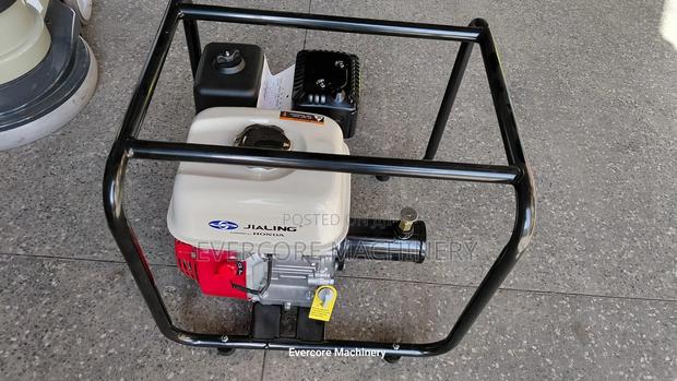 Best Quality Honda Concrete Vibrator Machine With Engine