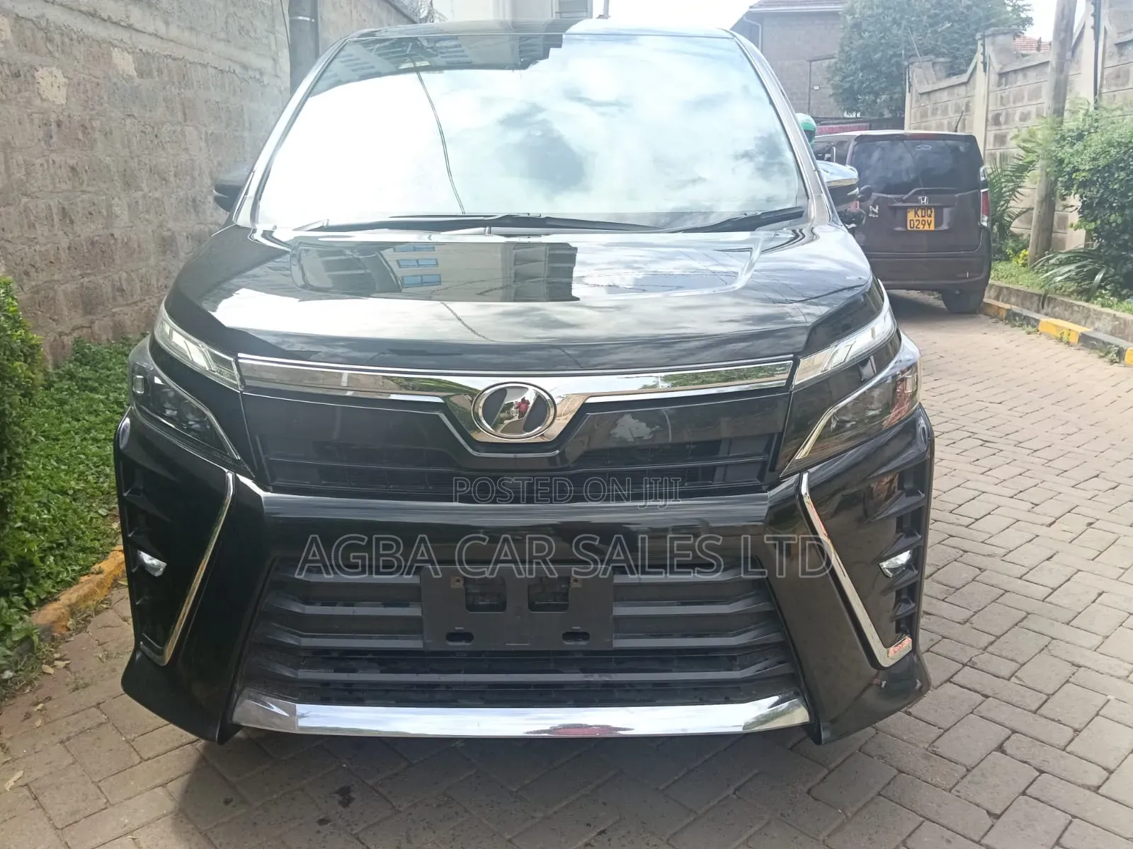 Toyota Voxy 2018 Black