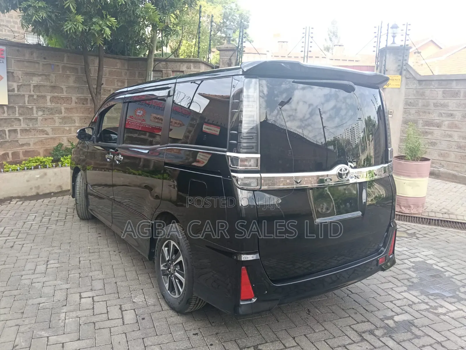 Toyota Voxy 2018 Black