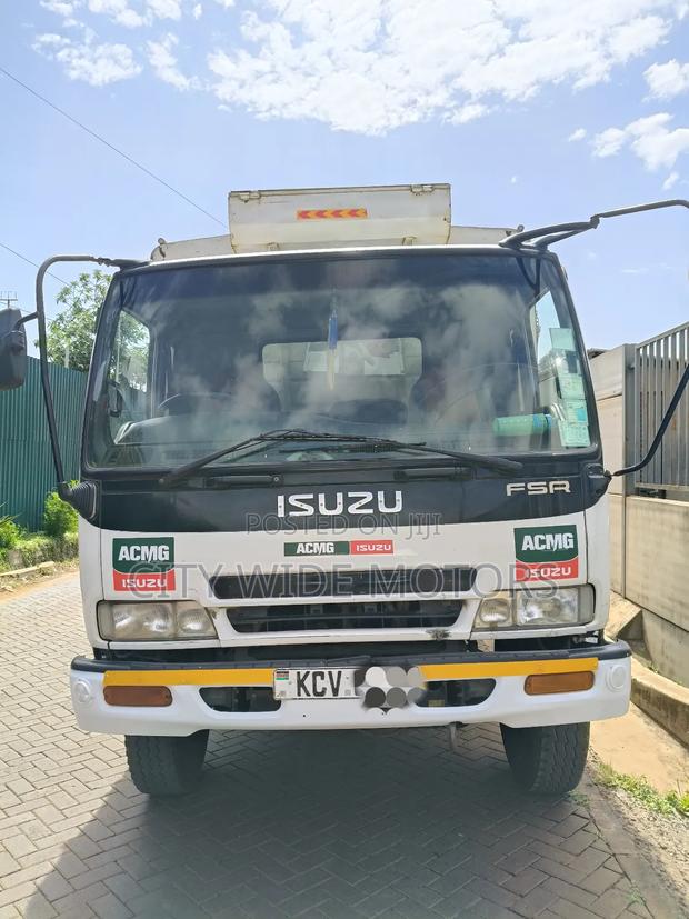 Isuzu FSR 2019