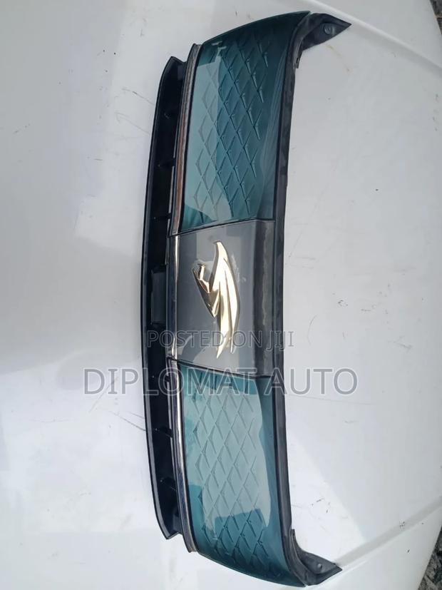 Harrier 2018 Grill