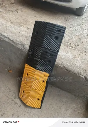 High Density Rubber Speed Bump