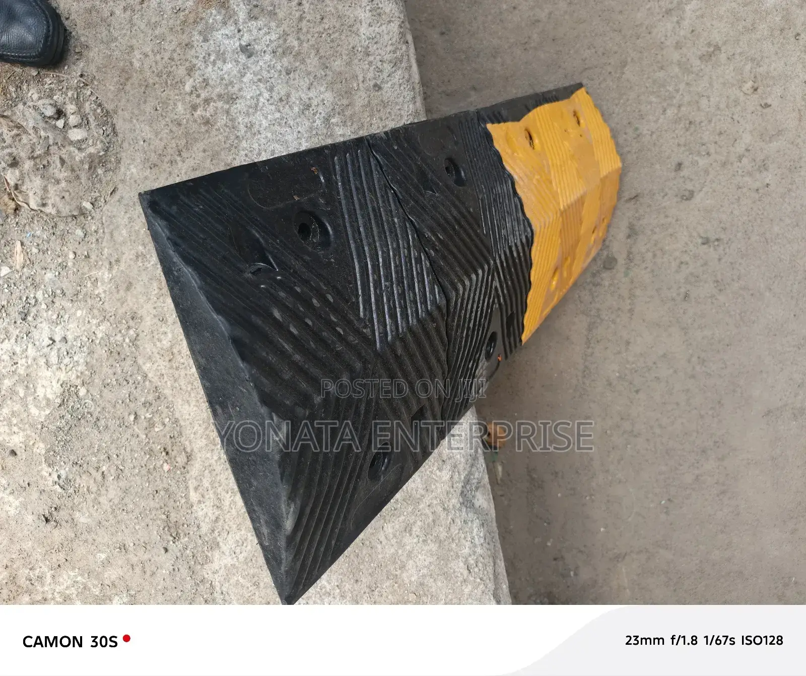 High Density Rubber Speed Bump