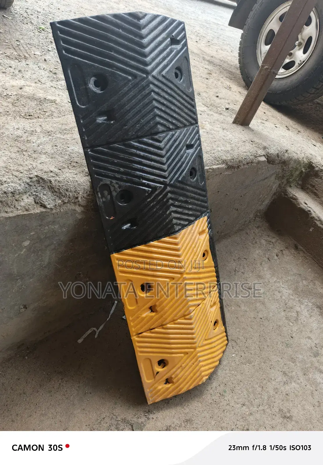Interlocking Rubber Speed Bump 50mm Thick