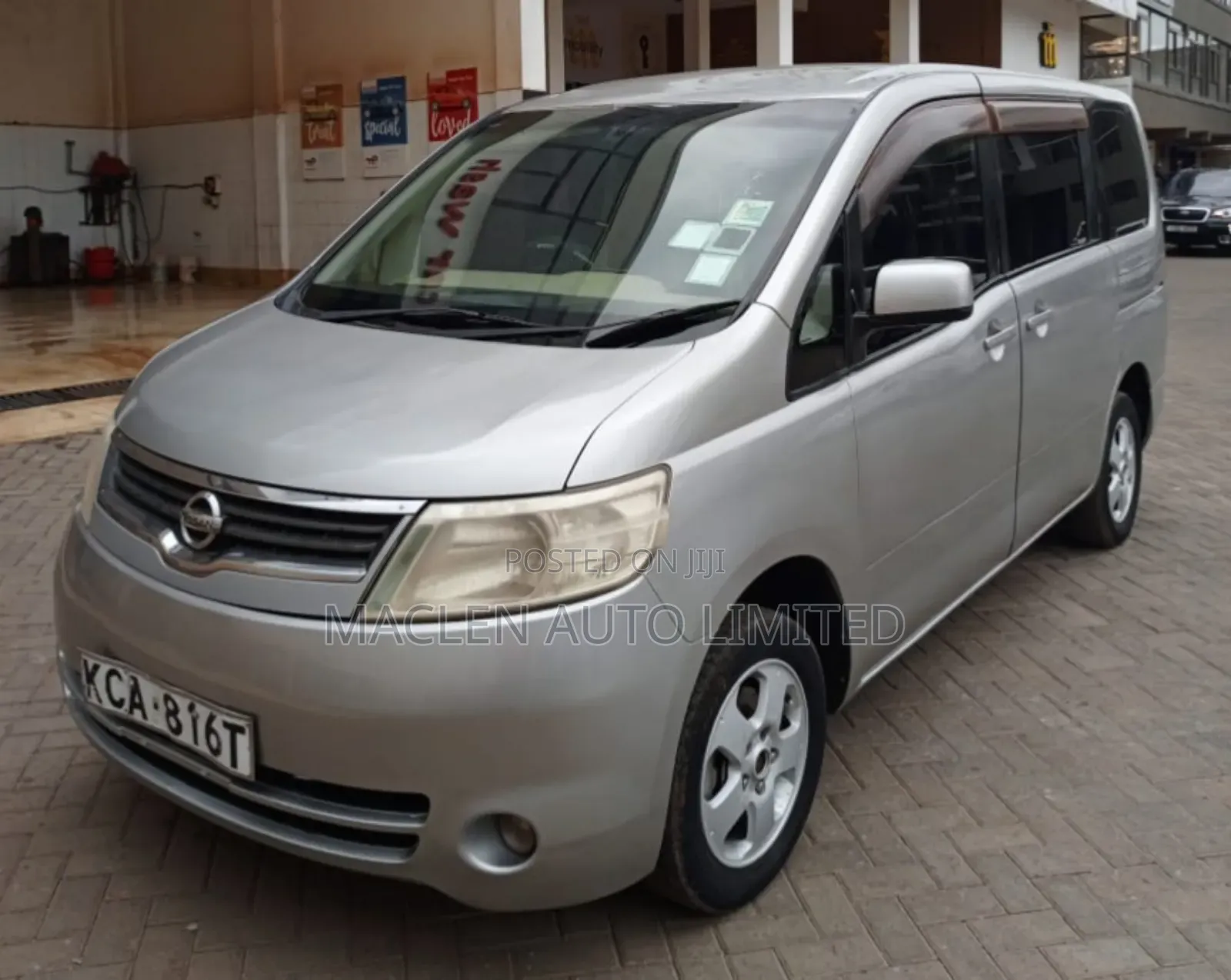 Nissan Serena 2009 Silver