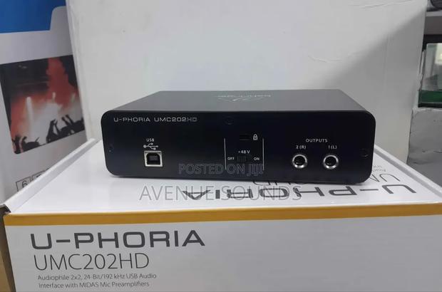 Behringer U-phoria Umc202hd Usb Audio Interface - thumbnail 2