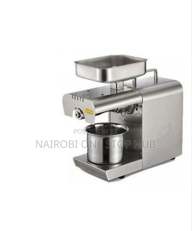 Oil Press. - main view