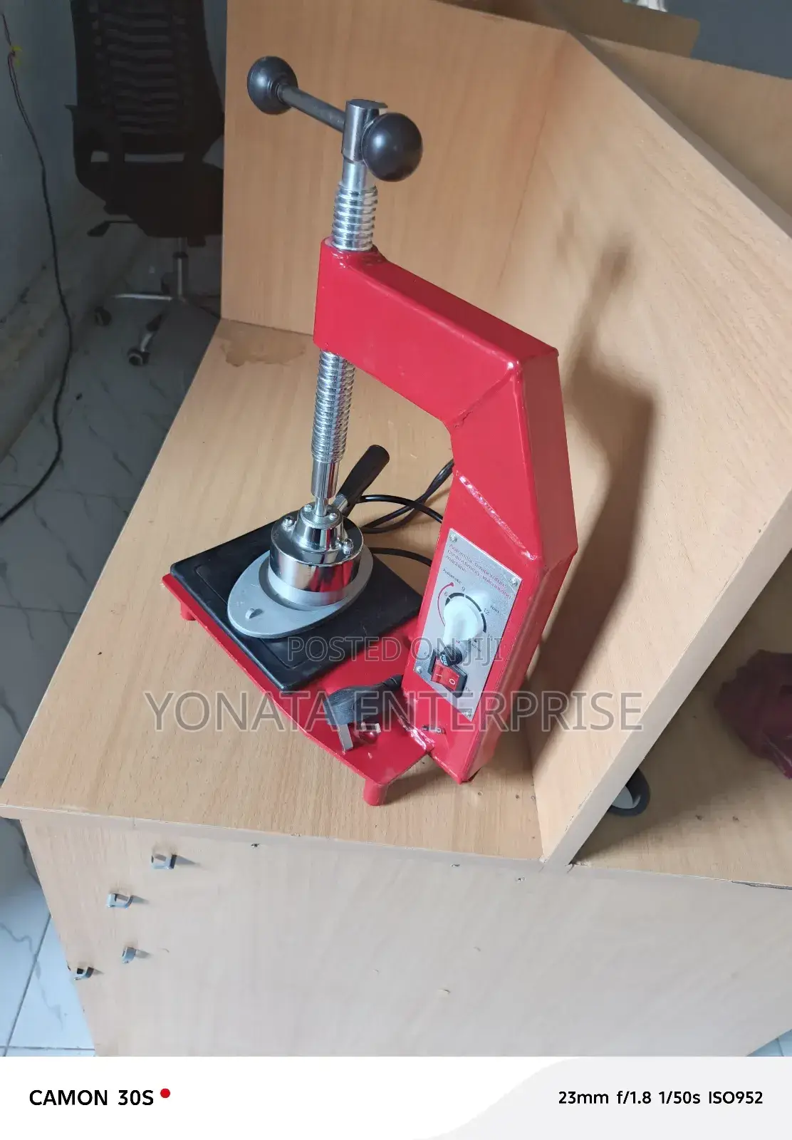 Small Electric Vulcanizing Machine for Tyre Repair