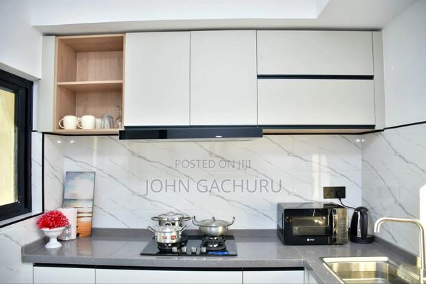 Executive 2 Bedrooms Airbnb Unit. - thumbnail 4