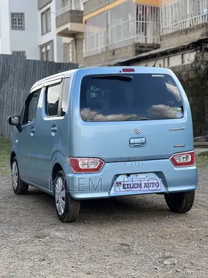 Suzuki Wagon R 660 Hybrid AWD 2018 Blue